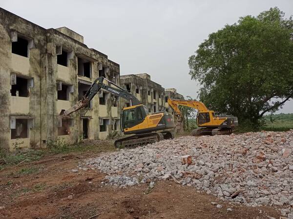 building demolition contractor