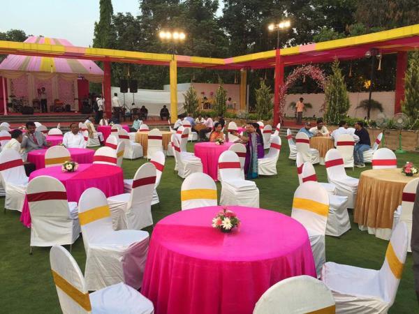 wedding lawn
