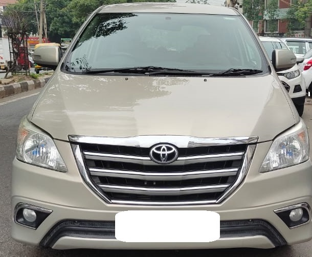 toyota innova vx