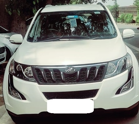 mahindra xuv 500 w9