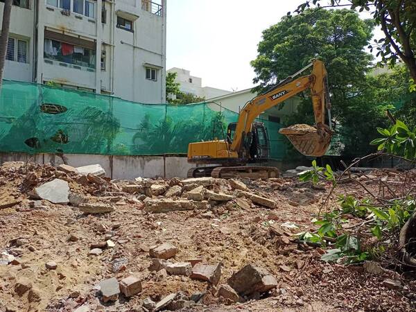 building demolition contractor