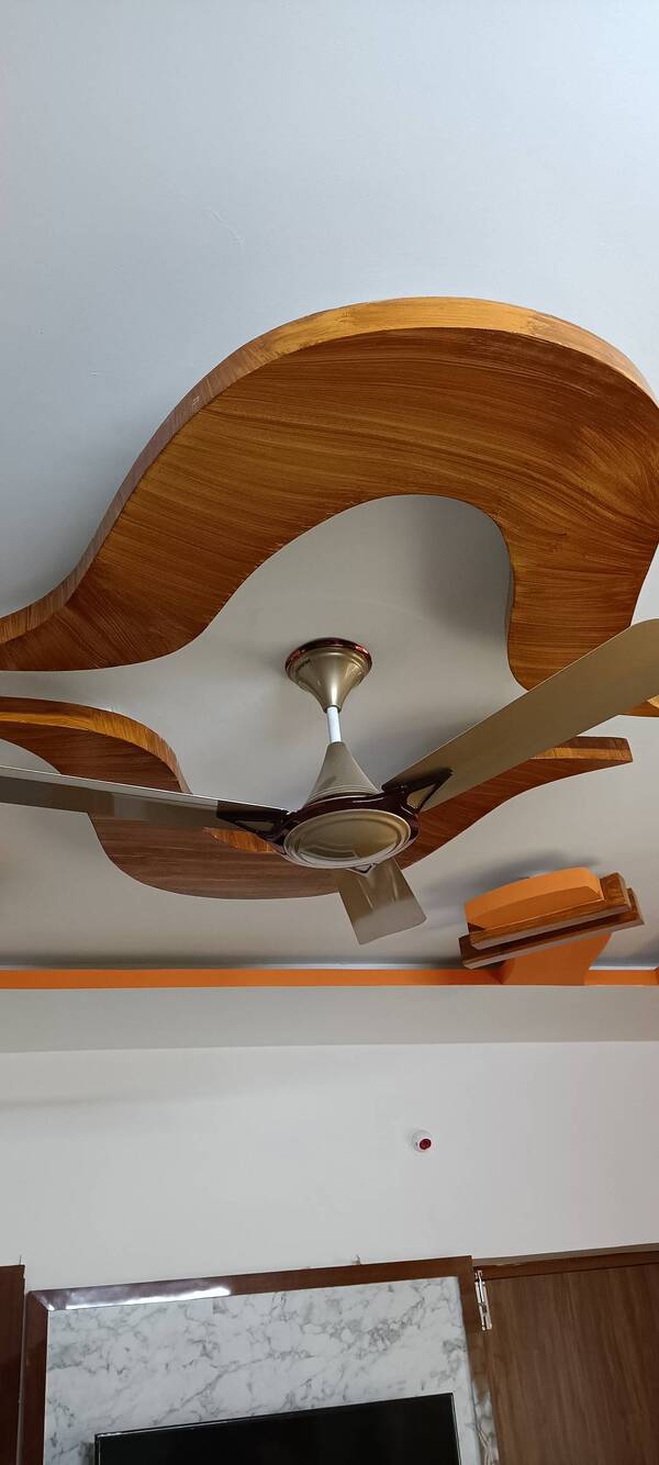 fall ceiling wooden finishing