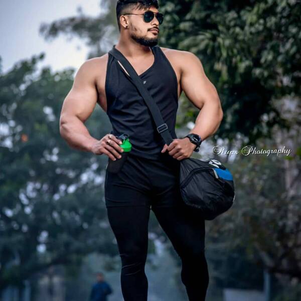 Best massage parlor Kolkata
Al