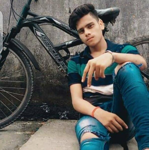 Male to male body massage and 