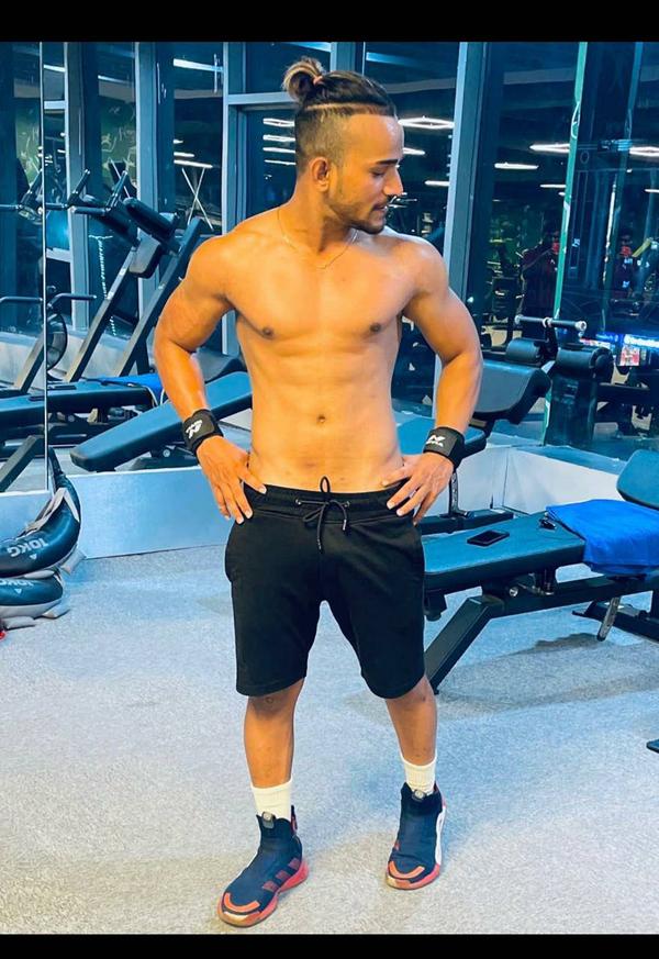 Kolkata's most trusted male to