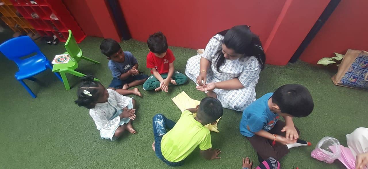 We learn while we playWe