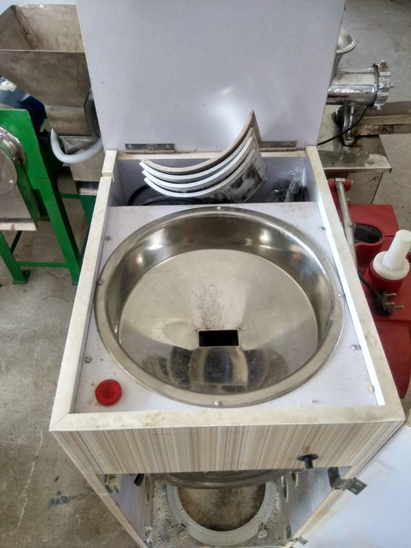 Masala pulveriser
MANUFACTURER