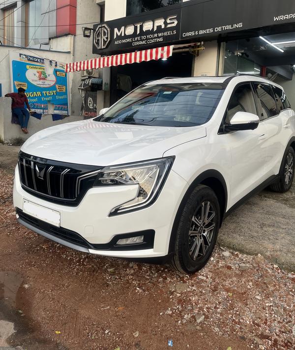 mahindraxuv700