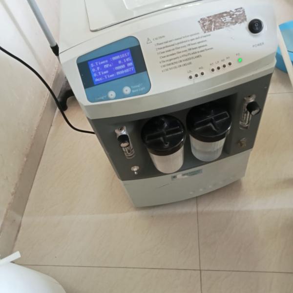 oxygen concentrator