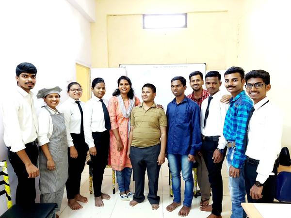 *निसर्गाने दिलेली कमतरता आपल्य