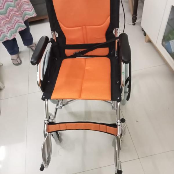 lightweight wheelchair dealer