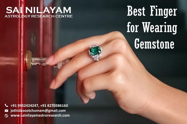 yellow sapphire gemstone