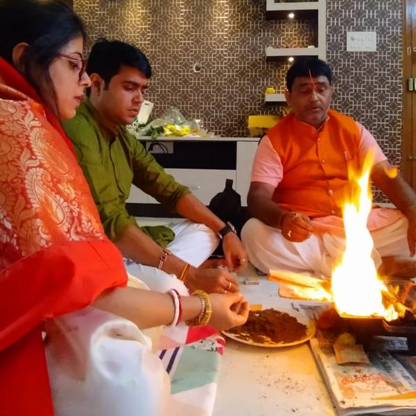 hindi north indian pandit