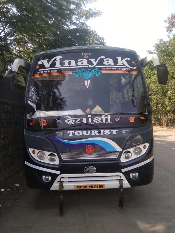 41 seater ac luxury coach