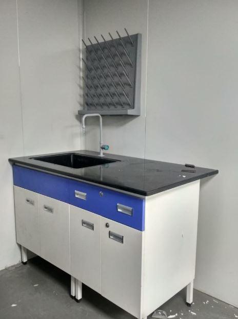 different laboratory setups