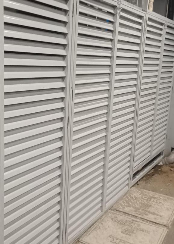 fins louvers