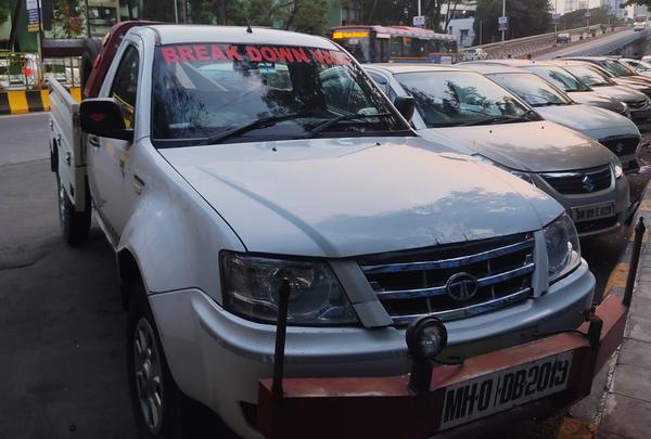 car towing service maharashtra