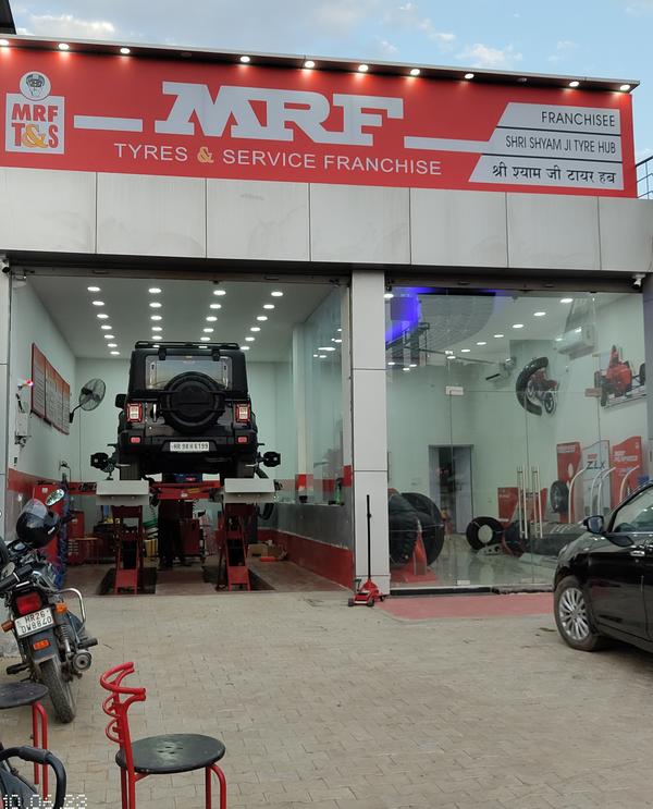 mrf tyre shop