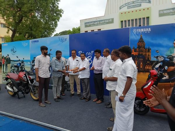 yamaha fz s fi v4 trichy