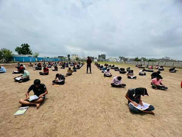 पोलीस भरतीची नवीन बॅच चाल