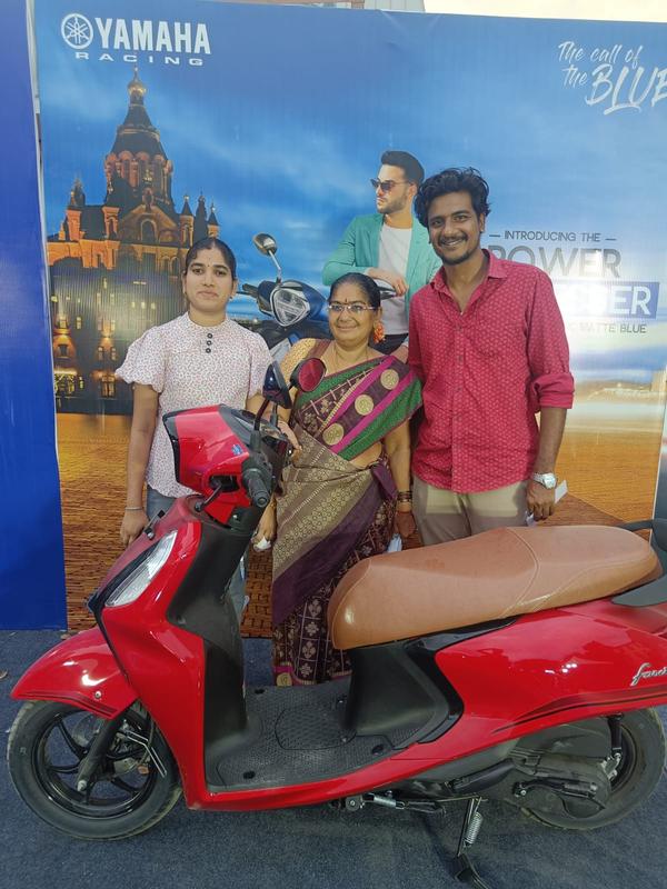 best yamaha blue square