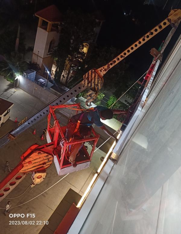 engineering behind crane lifts