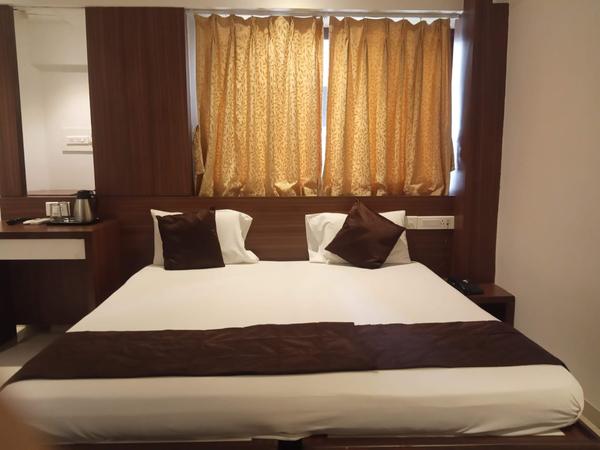 near the bombay exhibition cen