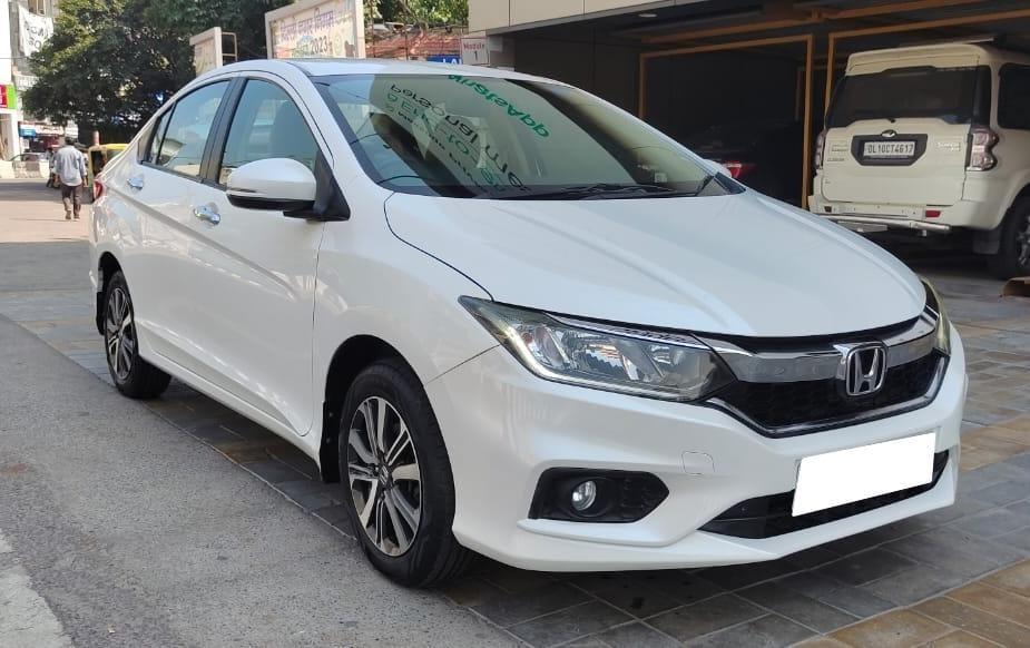 extra ordinary condition car