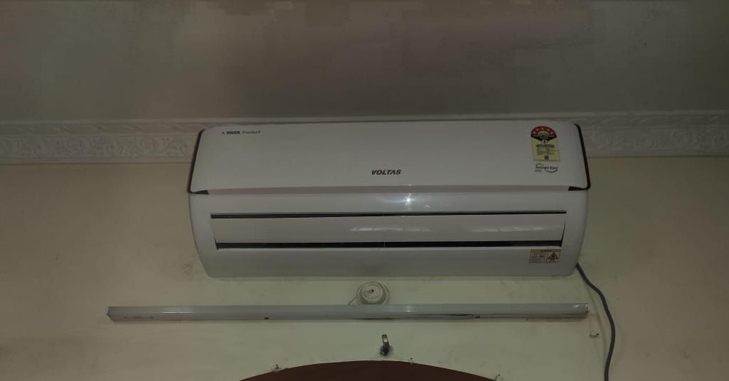 ac installation robot square