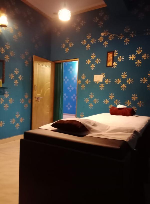 Swedish massage 10% discount available t