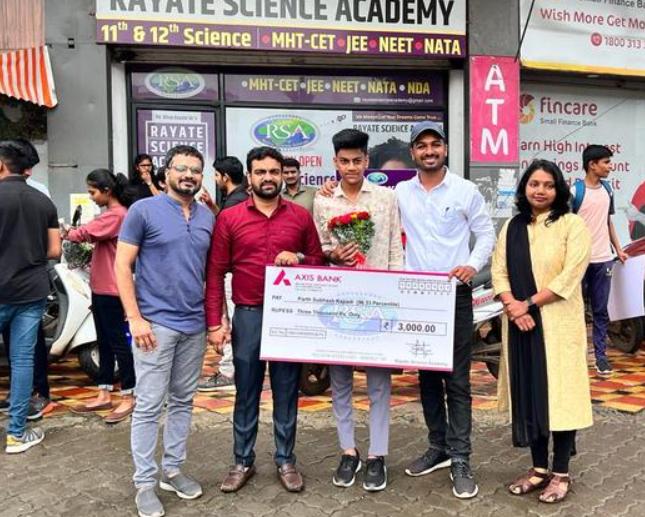 Rayate Science Academy: L