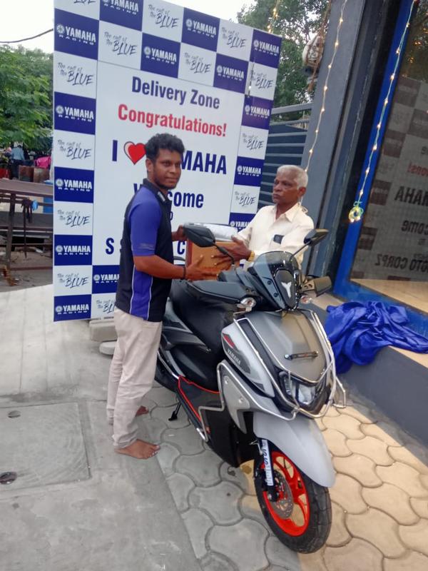 famous yamaha showroom