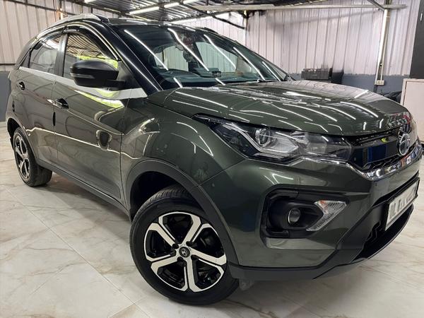 tata nexon foliage green colou