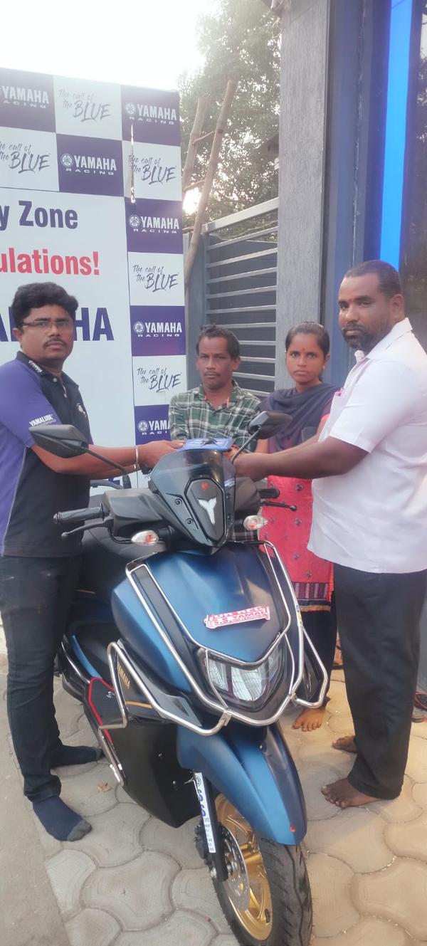 yamaha dealers in kk nagar