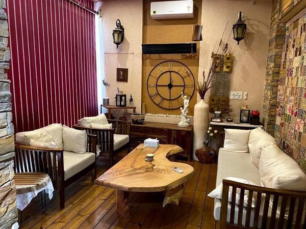 502 sq yards duplex villa