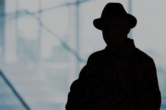 undercover agent service