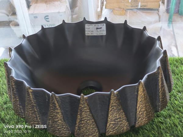 designer table top wash basin