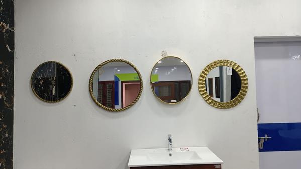 classic mirror collection