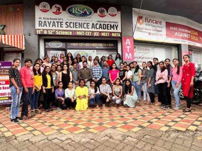 Rayate Science Academy: S