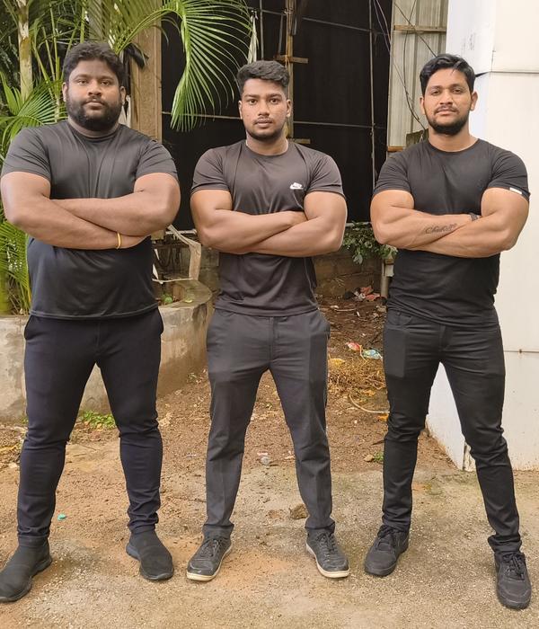 qualified guarding service age