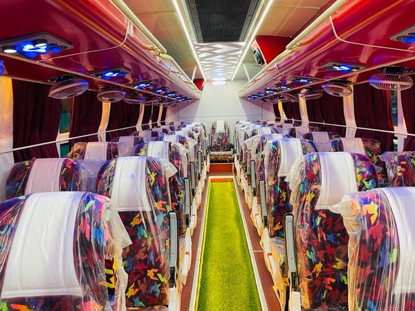 hire tourac bus madhy packages