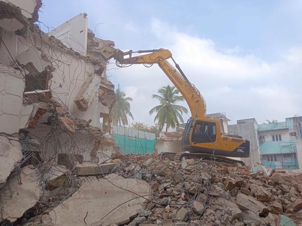 alandur interior demolition se