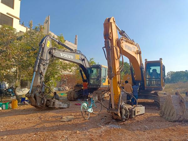 demolition services near sripe