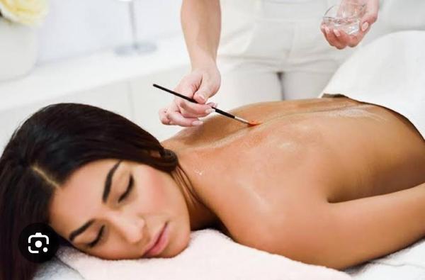 Body peeling is an exfoliating skin trea