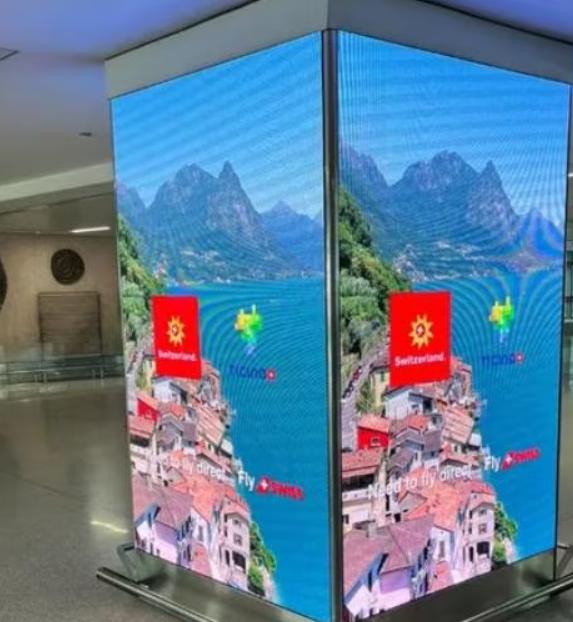Immersive Visuals Indoors and