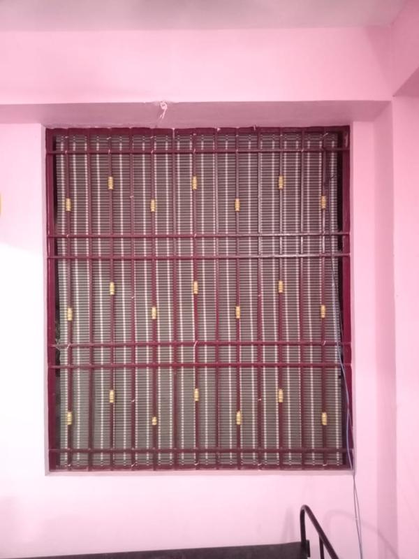 mosquito net door showroom tri