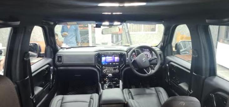 scorpio xuv