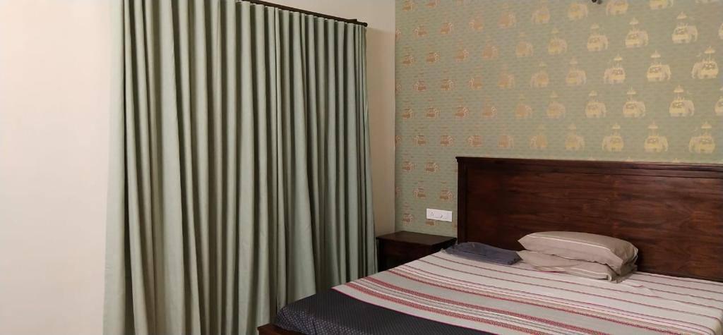 greycurtains