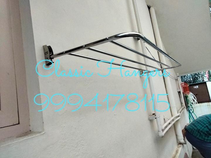 wall folding steel hanger stan