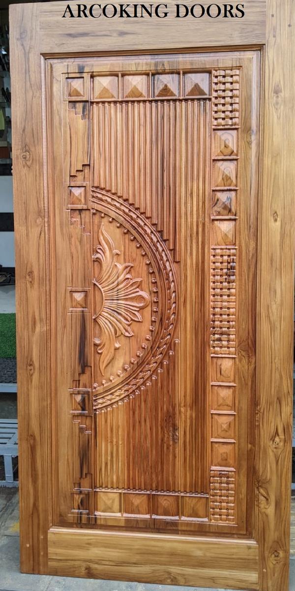 teak wooden double door in thi